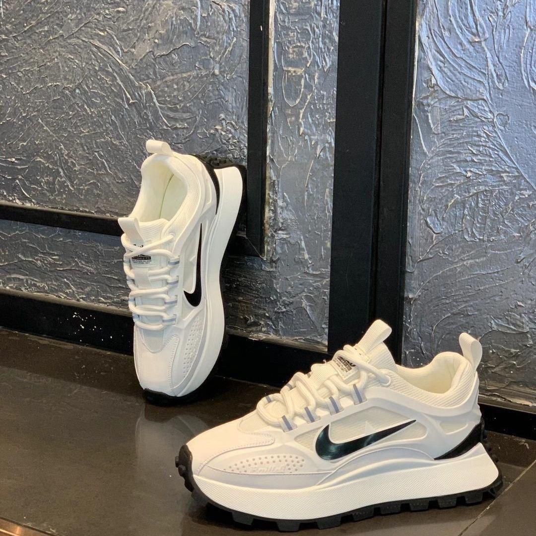 Nike Platform White