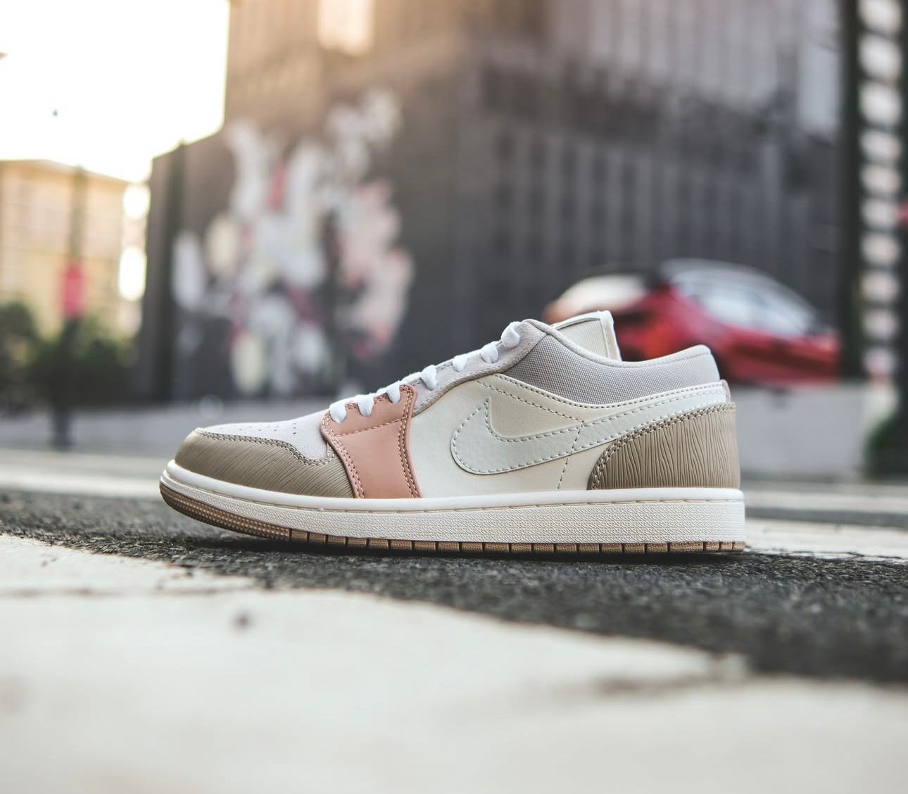 NIKE AIR JORDAN 1 LOW MILAN