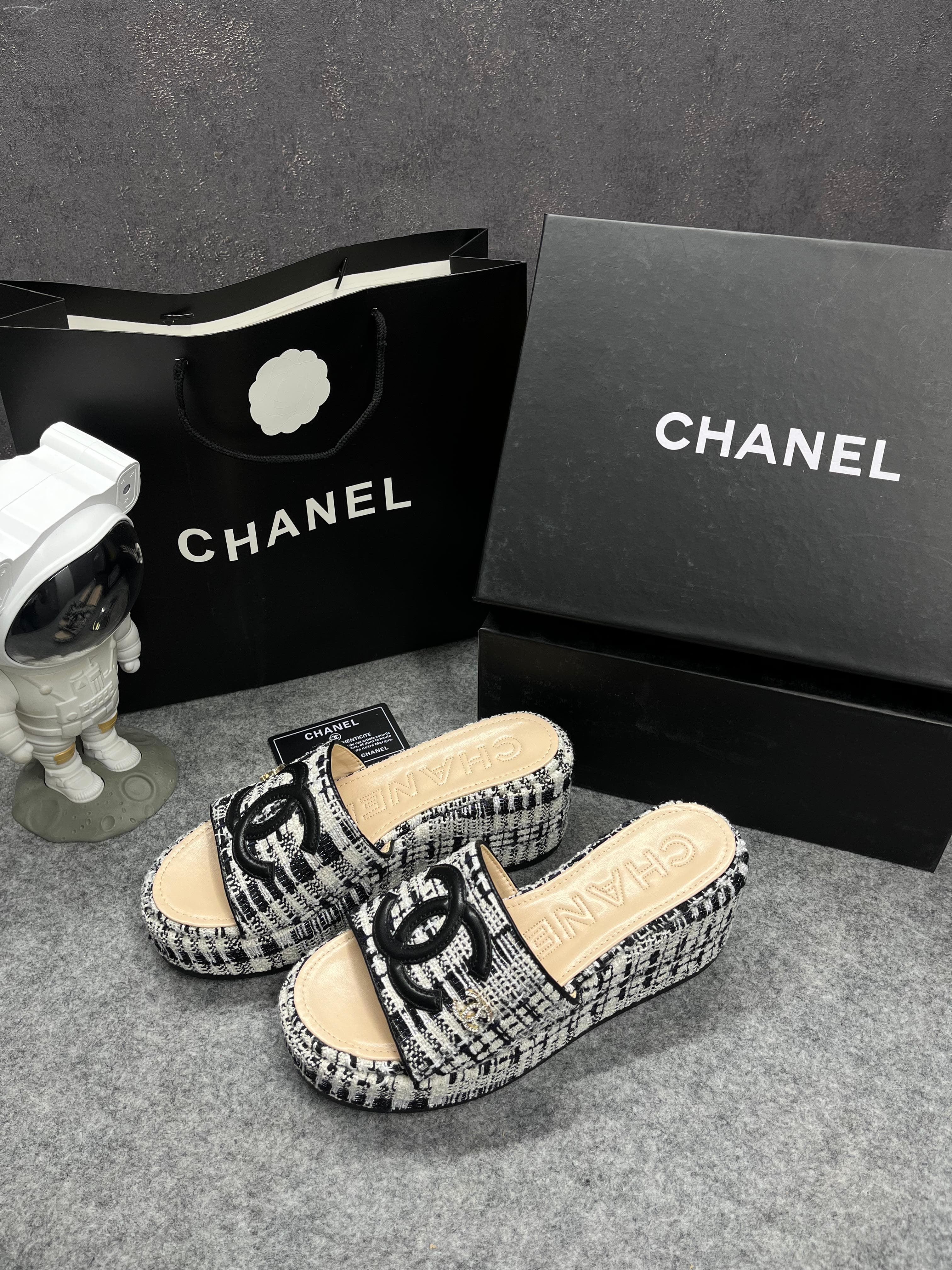 Chanel Embroidery Leather Wool Black CC Heel Wedge Sandals With OG Box Dust Bag & Carry Bag 9816-3 Black