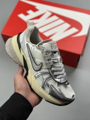 Nike V2k Run Metallica Silver
