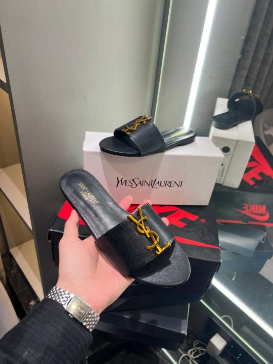 YSL Saint Laurent Premium Flats With OG Box & Dust Bag (Black - 1101)
