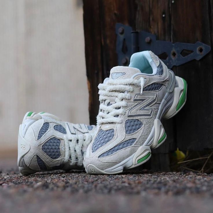 NEW BALANCE 9060 X BRICKS N WOODS  With OG Box, Butter Paper