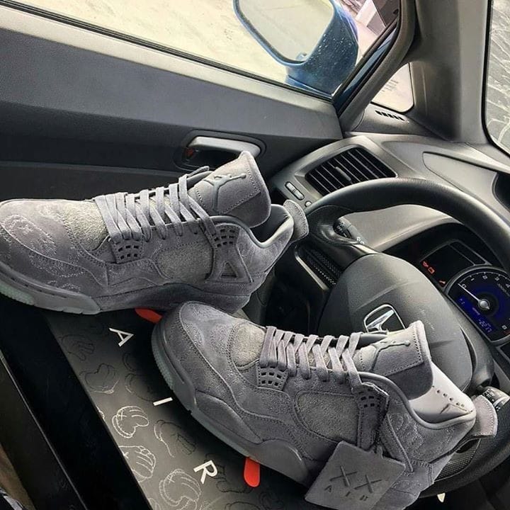 Nike Air Jordan 4 KAWS SurPlus Semi UA