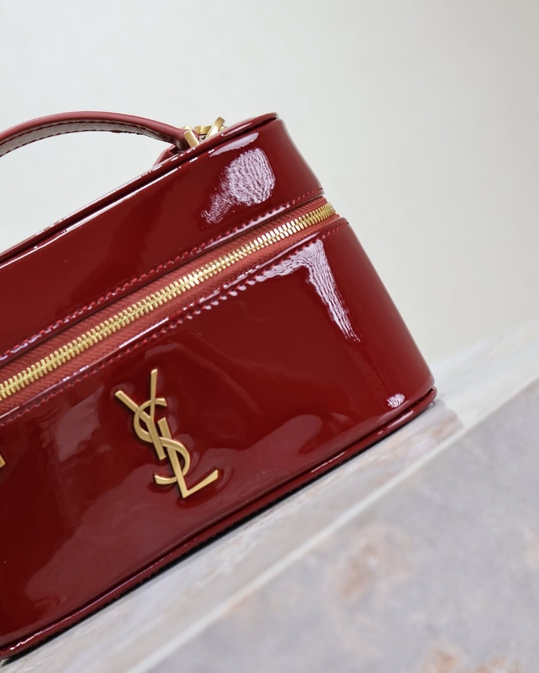 Ysl Saint Laurent Black Gaby Patent Leather Vanity Bag With OG Box & Dust Bag 77106 Mirror Burgundy