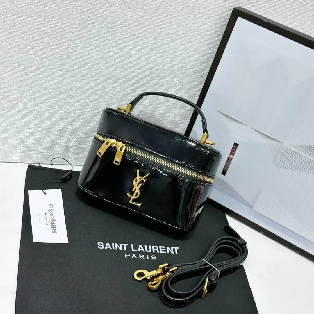 Ysl Saint Laurent Black Gaby Patent Leather Vanity Bag With OG Box & Dust Bag 77106 Mirror Black