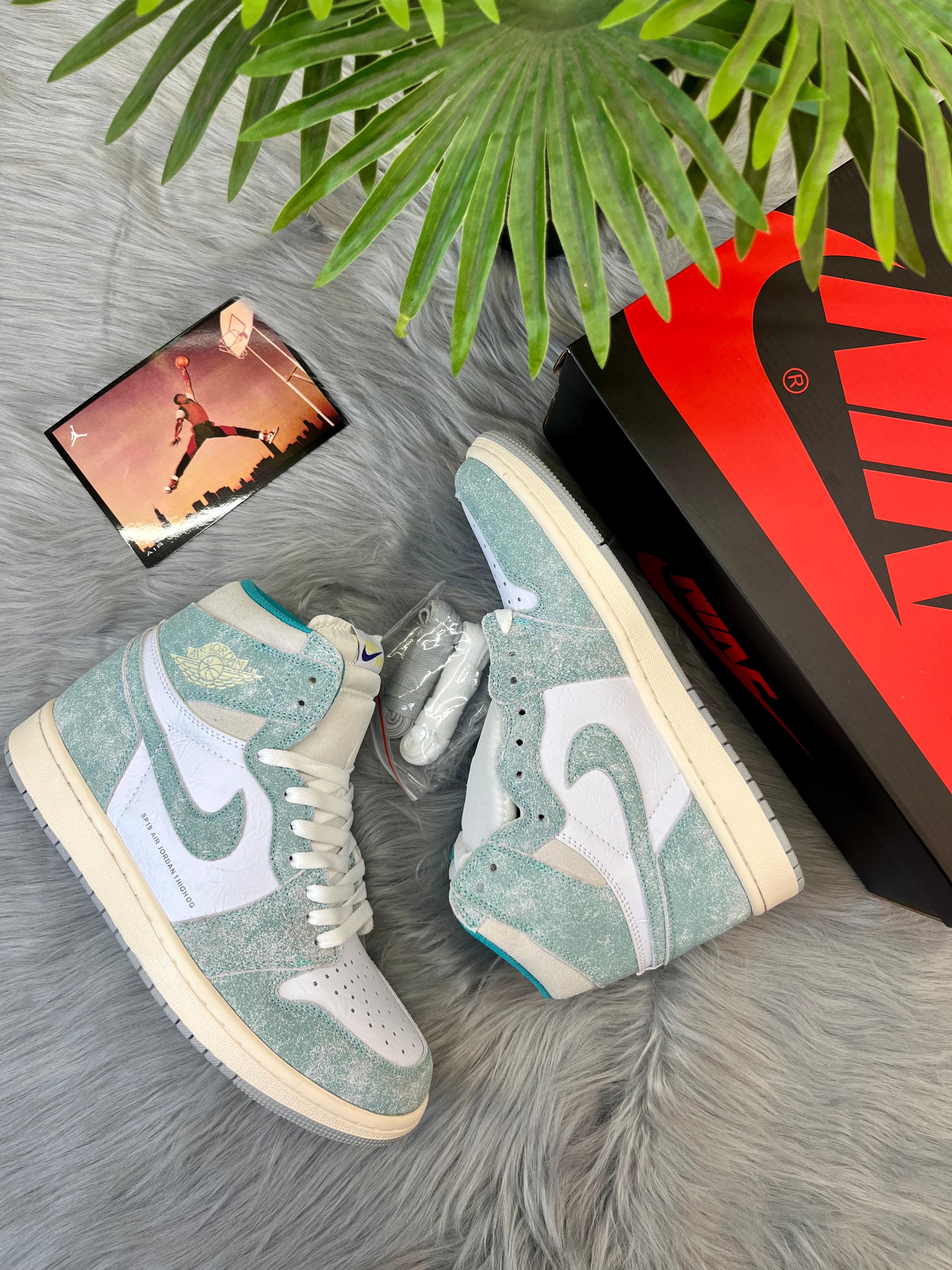 AIR JORDAN RETRO 1 TURBO GREEN SEMI UA