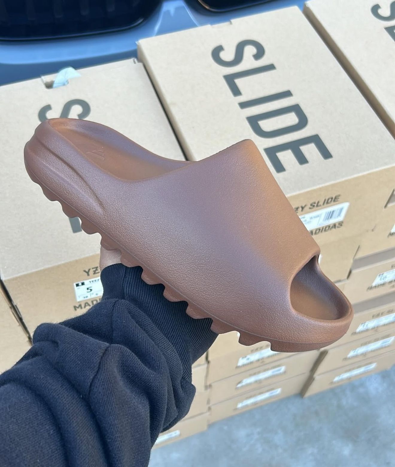 UA Adidas Yeezy Slide Flax