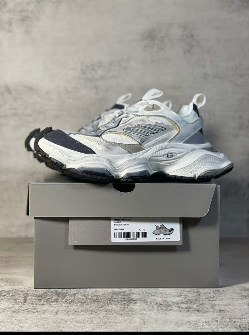 Balenciaga 10XL cargo Sneakers Oversized White/Black