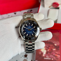 Omega Ultra Deep Blue 600m