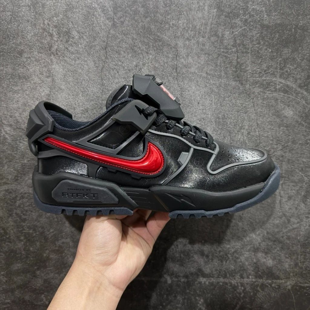 RTFKT x Nike Dunk Genesis