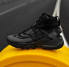 Nike Air Huarache Triple Black