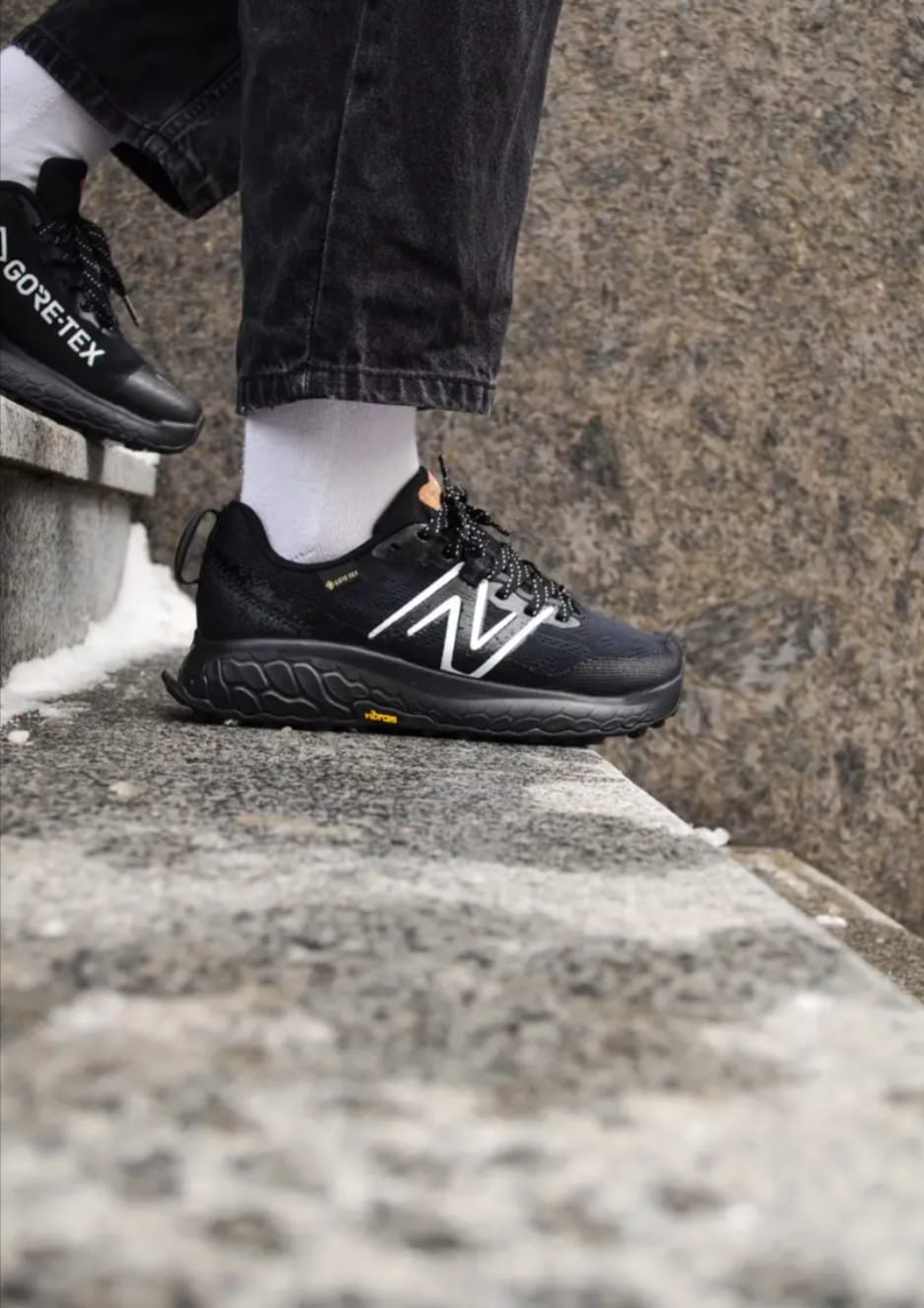 New Balance Fresh Foam X Hierro V7 Gore Tex Black With   Original Box