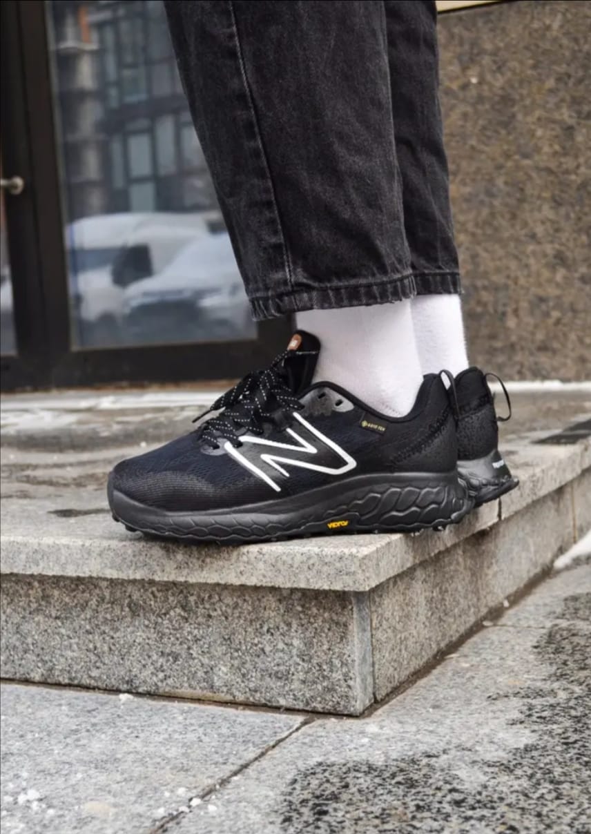 New Balance Fresh Foam X Hierro V7 Gore Tex Black With   Original Box