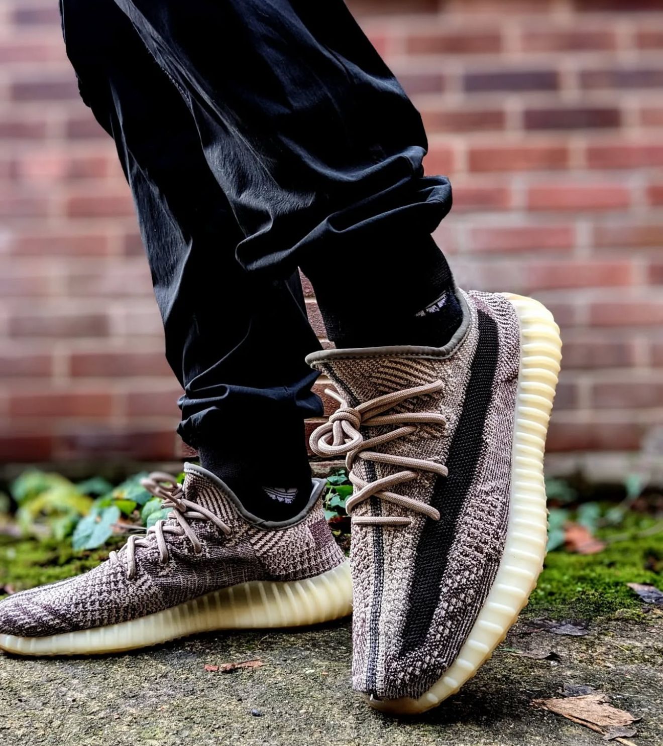 Adidas yeezy 350 v2 Zyon Premium semi ua