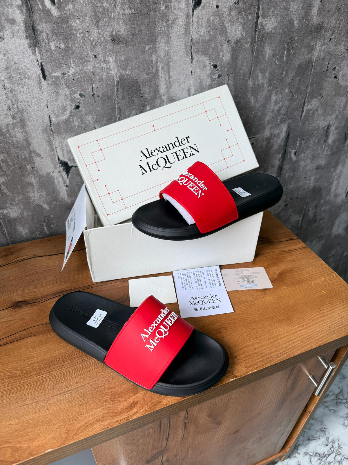 Alexander MCQueen Pool Slide Black Red