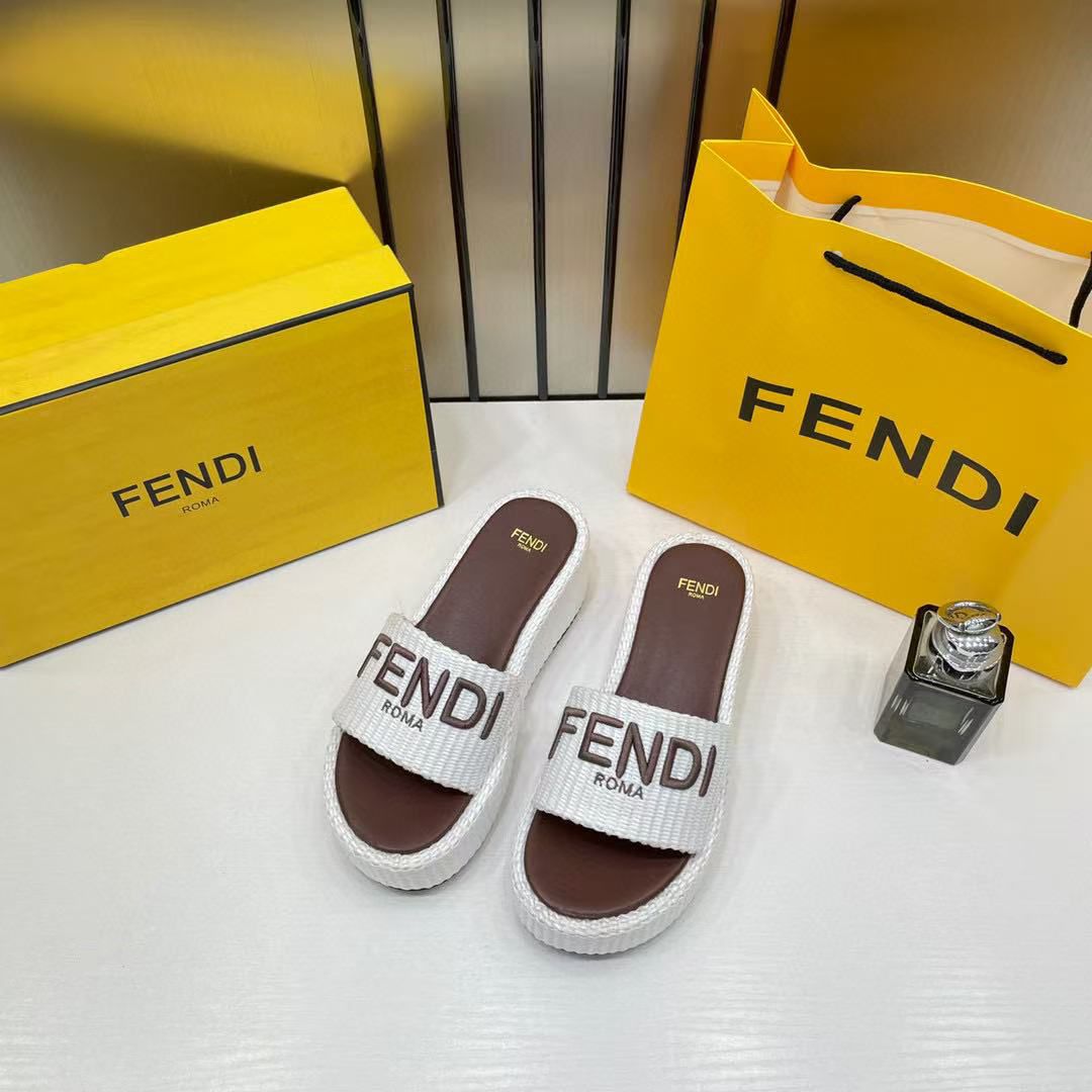 Fendi Sunshine Flip-flop Sandal With Platform In Cotton Fiber White Brown With OG Box & Carry Bag