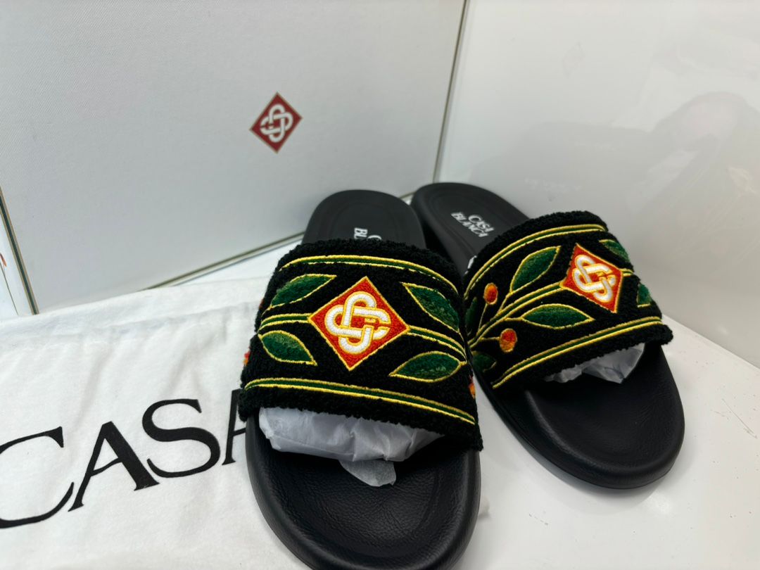 Casablanca Laurel Slides Black
