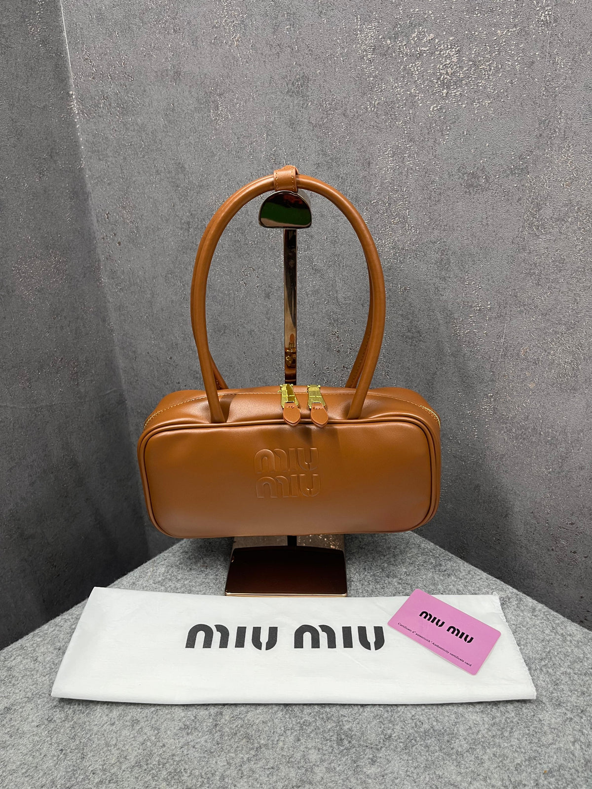 Miu Miu Beau Leather Brown Top-Handle Bag With Dust Bag Brown 502-1