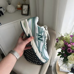 New Balance 740 Marsh Green