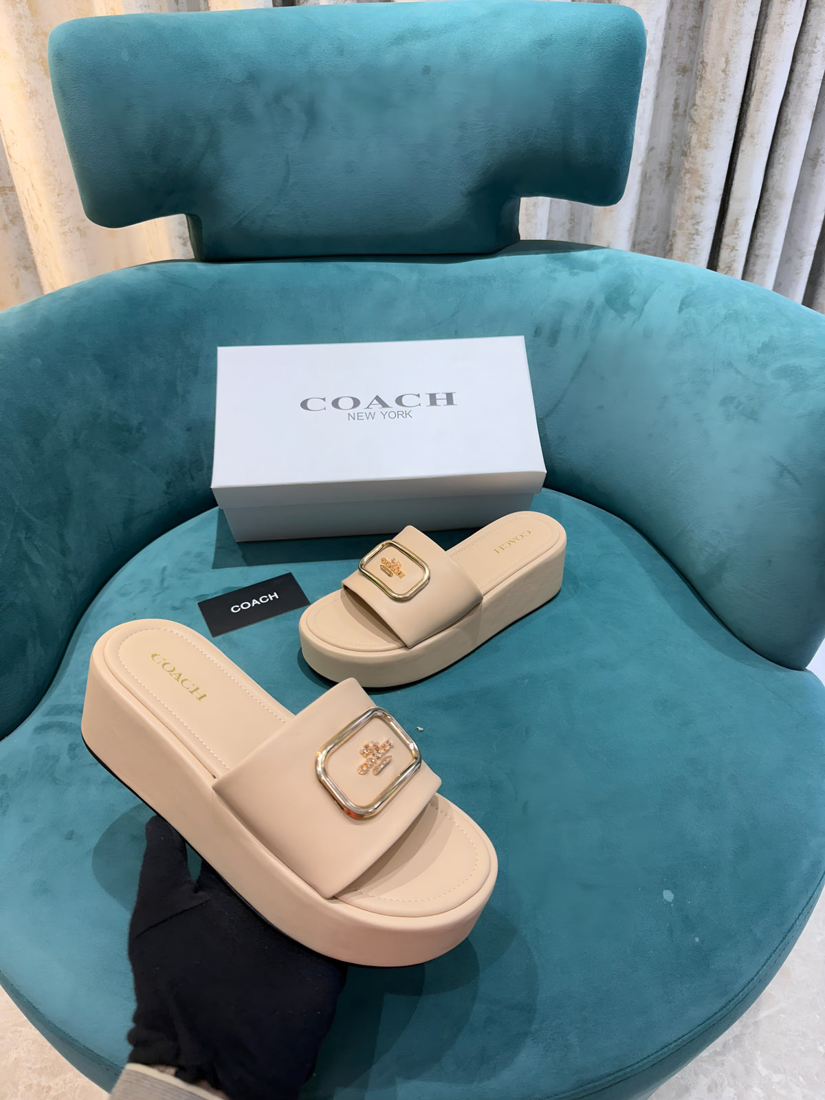 Coach Eloise Apricot Platform Slide Sandal With OG Box & Dust Bag 6622-7 Apricot