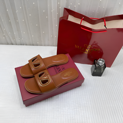 Valentino Garavani VLogo Signature Leather Sandals Brown With OG Box & Carry Bag 1892 Brown