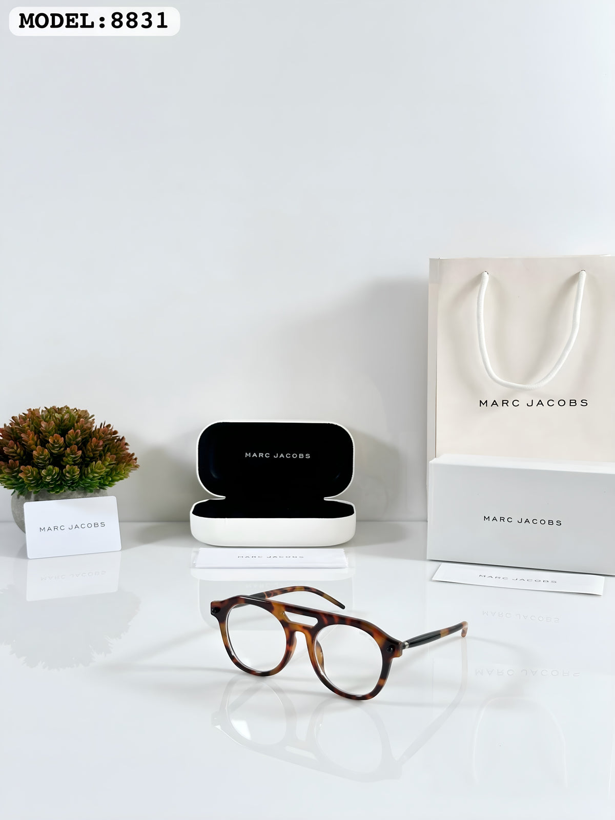 MARC JACOBS 8831 TIGER FRAME