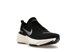 ZOOMX INVINCIBLE RUN 3 BLACK WHITE