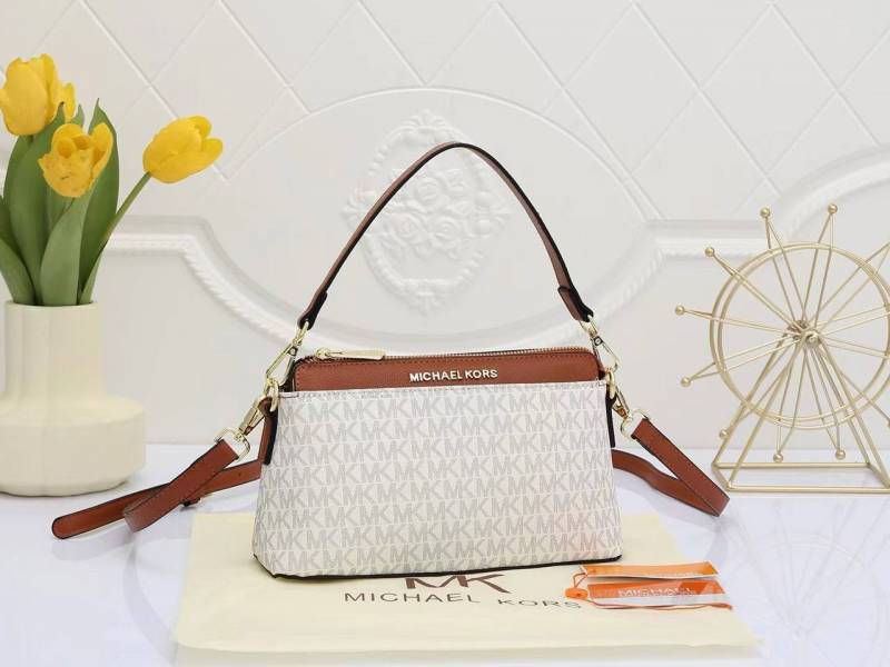 Michael Kors Jet Set Large Logo Crossbody Bag With Dust Cover & Carry Bag 1685 Beige Brown