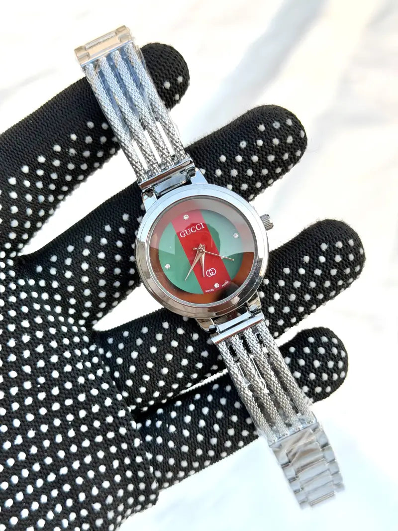 Gucci Signature
