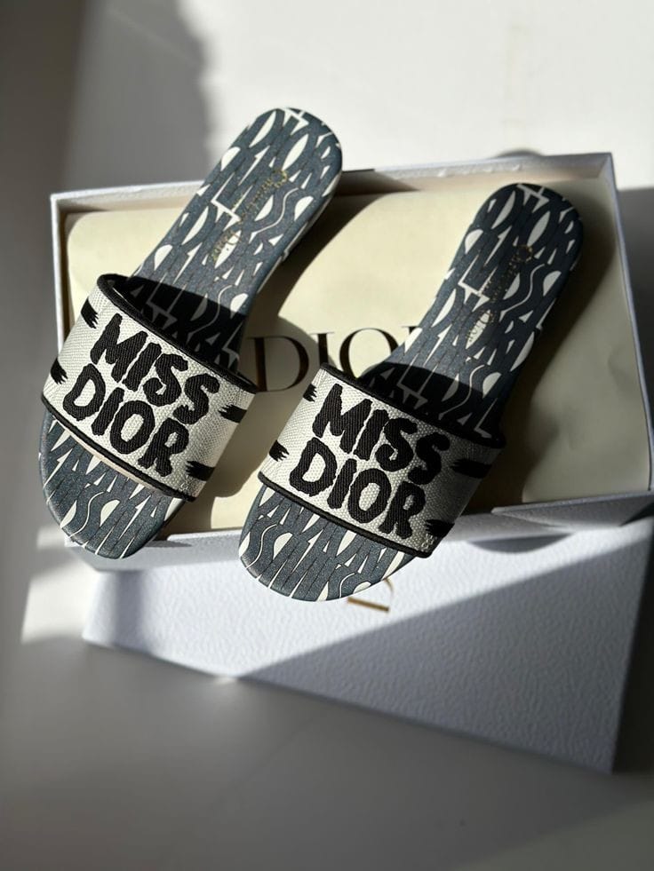 Dior Miss Dior Deep Blue Dway Flats For Woman With Original Box Dustcover CarryBag And Accessories