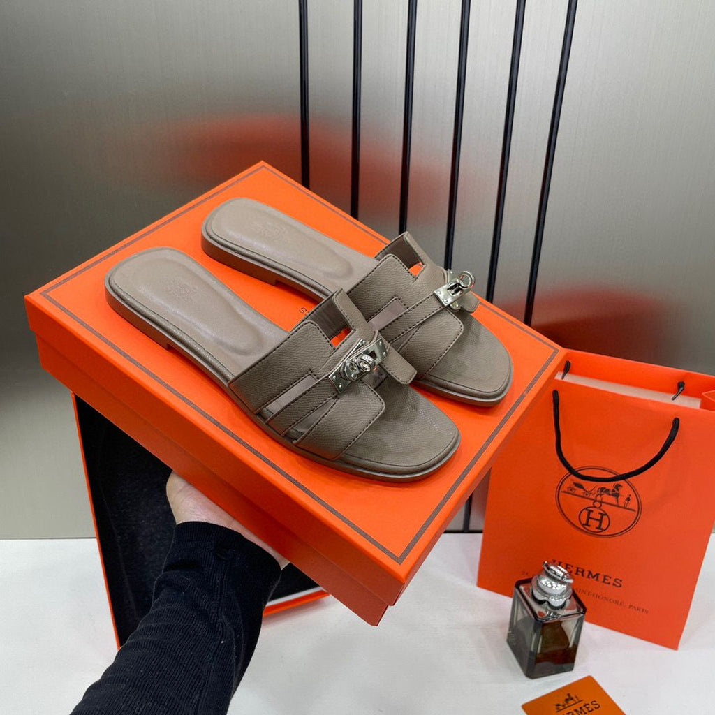 Hermes Oran Dark Khakhi Flats For Women With Original Box And