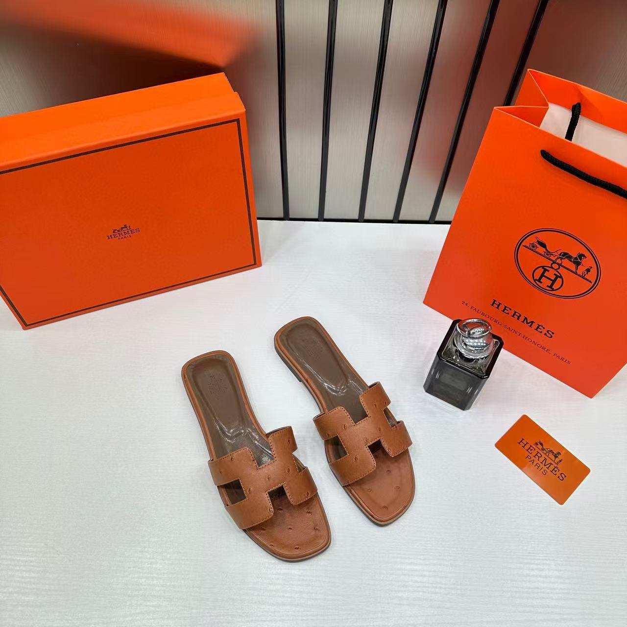 Hermes Paris Oran Flats For Her With OG Box & Carry Bag Brown Slide H38