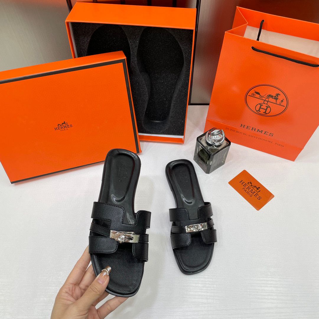 Hermes Oran Black Flats For Women With  Original Box And Carry Bag