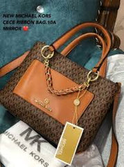 Michael Kors Classic Monogram Medium Tote With Dust Bag(20022 Coffee Brown)