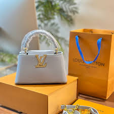 Louis Vuitton Capucines Medium Light Blue OG Double Box With Dust Bag 9681773 Blue