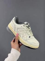 Asicss EX89 Kith