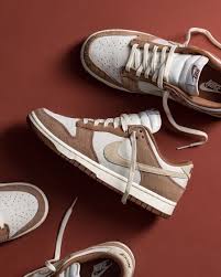 Nike Sb Dunk Low Medium Curry WMN