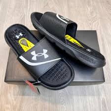 UNDER ARMOUR BLACK