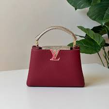 Louis Vuitton Capucines Medium Maroon OG Double Box With Dust Bag 9681575