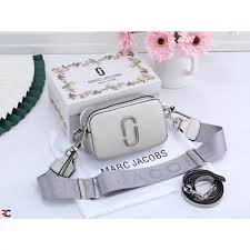 Marc Jacobs The SnapShot Camera Sling Bag With Dust Bag & OG Box (996 Silver)