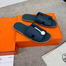 Hermes Izmir Leather Premium