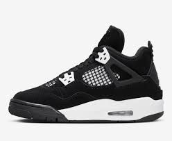 Air Jordan retro 4 Black white