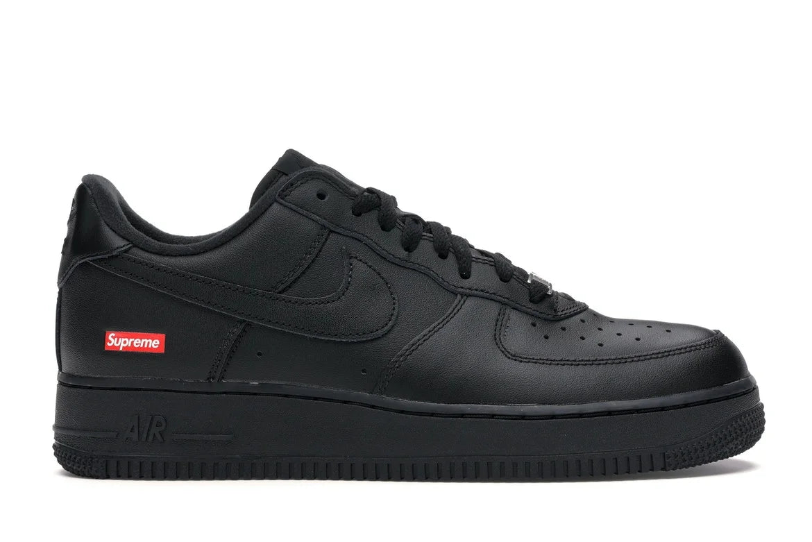 NIKE AIR FORCE 1 SUPREME BLACK