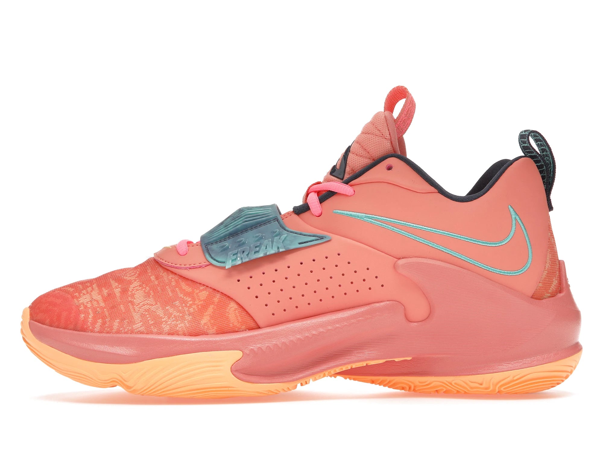 NIKE ZOOM FREAK 3 CRIMSON BLISS