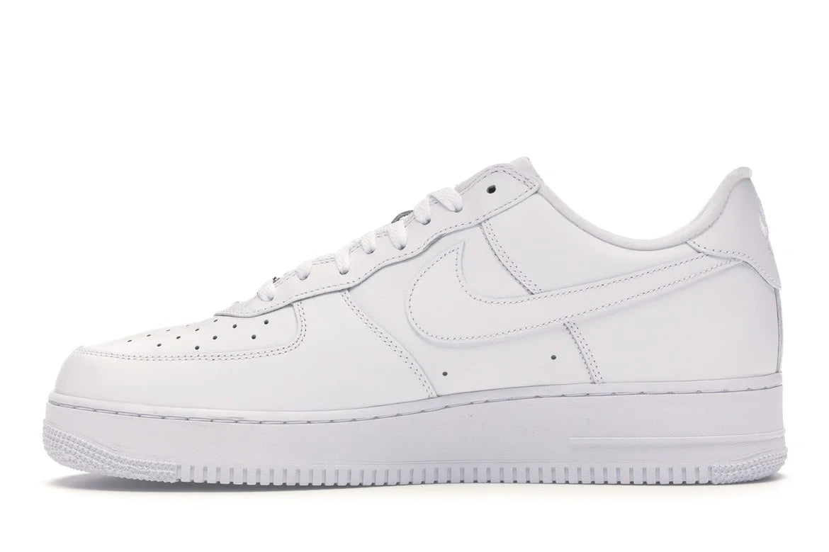 NIKE AIR FORCE 1 SUPREME WHITE