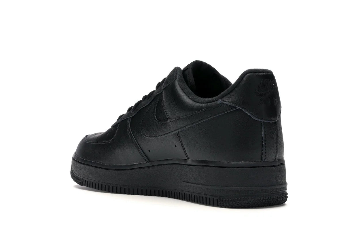 NIKE AIR FORCE 1 SUPREME BLACK