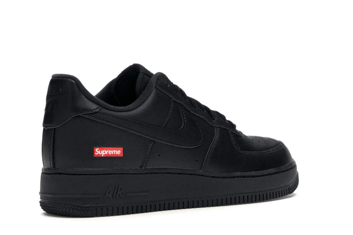 NIKE AIR FORCE 1 SUPREME BLACK