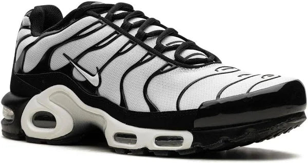 Nike Airmax Plus Black White